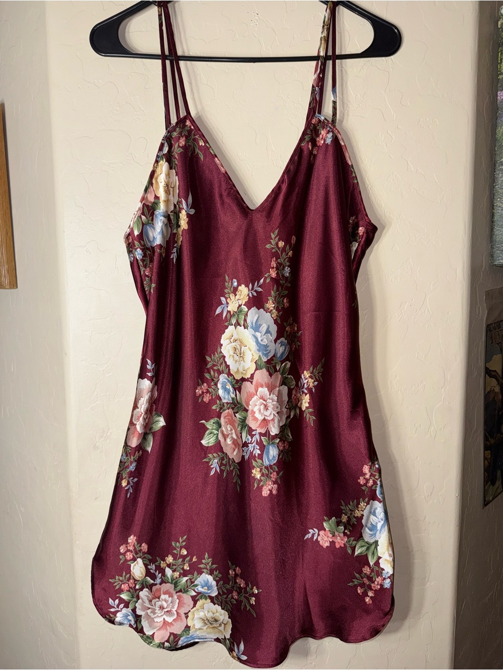 Vintage Val Mode Floral Satin Chemise Nightgown Burgundy Rose Print Medium